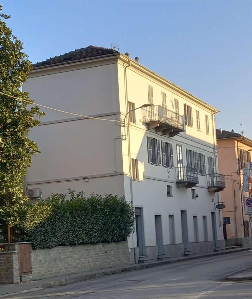 Villa in vendita a Monchiero