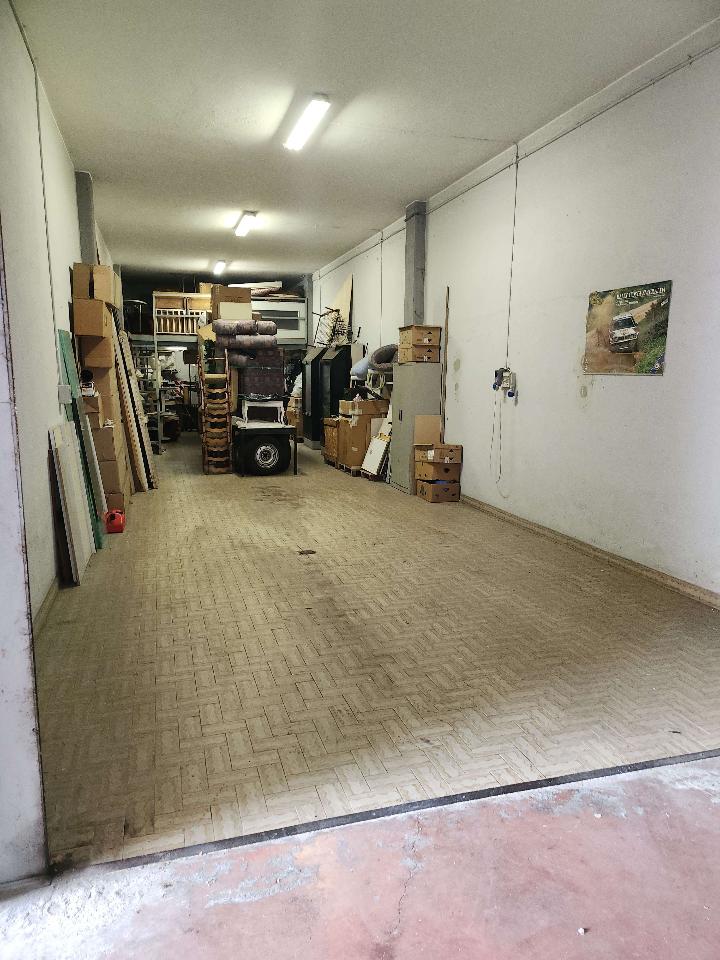 Magazzino in , Fossano, {3} - Foto 2