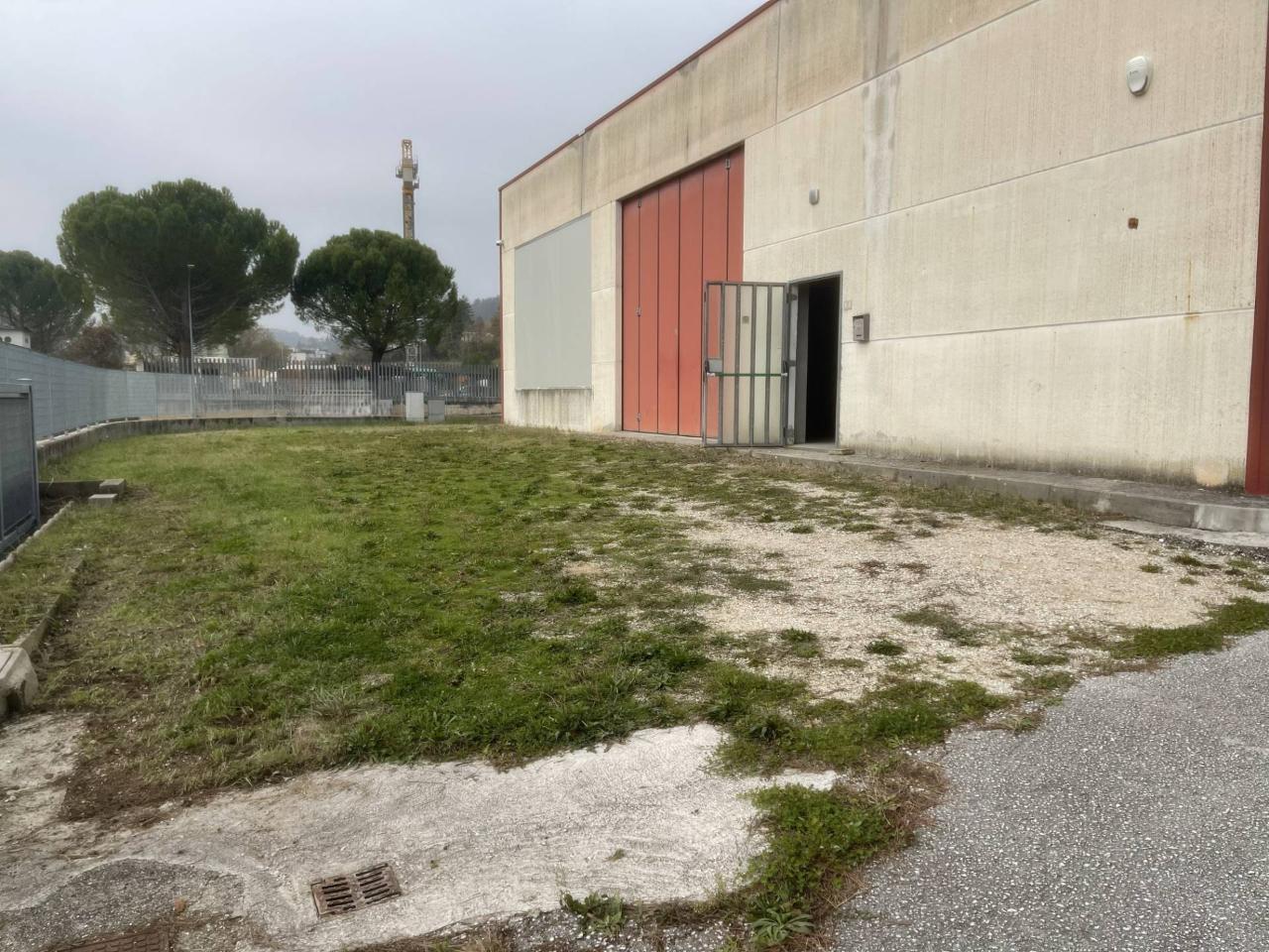 Capannone in Zona Artigianale Fornaci 5, Sassoferrato, {3} - Foto 2