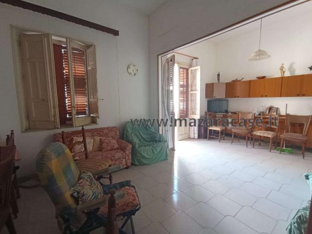 3-room flat in {3}, - Photo 1