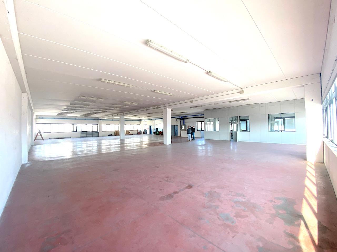 Capannone in Via Romagna, Cesena, {3} - Foto 1