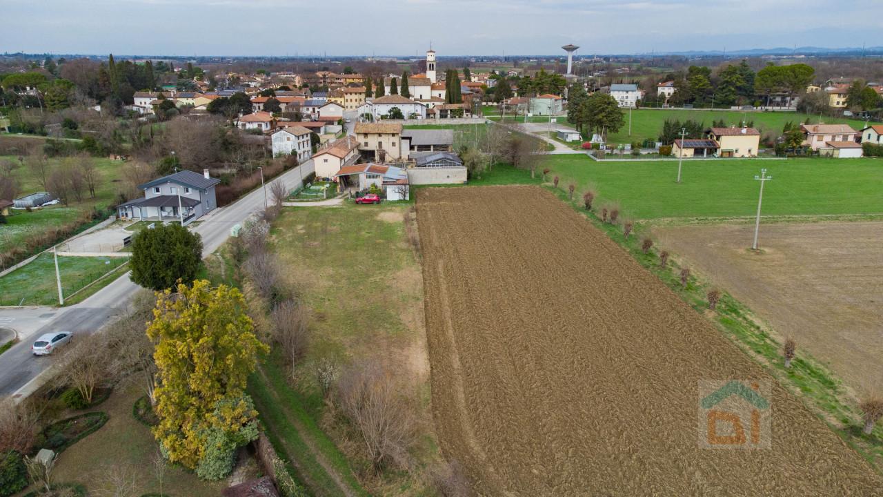 Terreno edificabile residenziale in vendita a Aiello Del Friuli