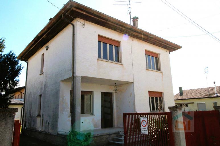 Casa indipendente in vendita a Gonars