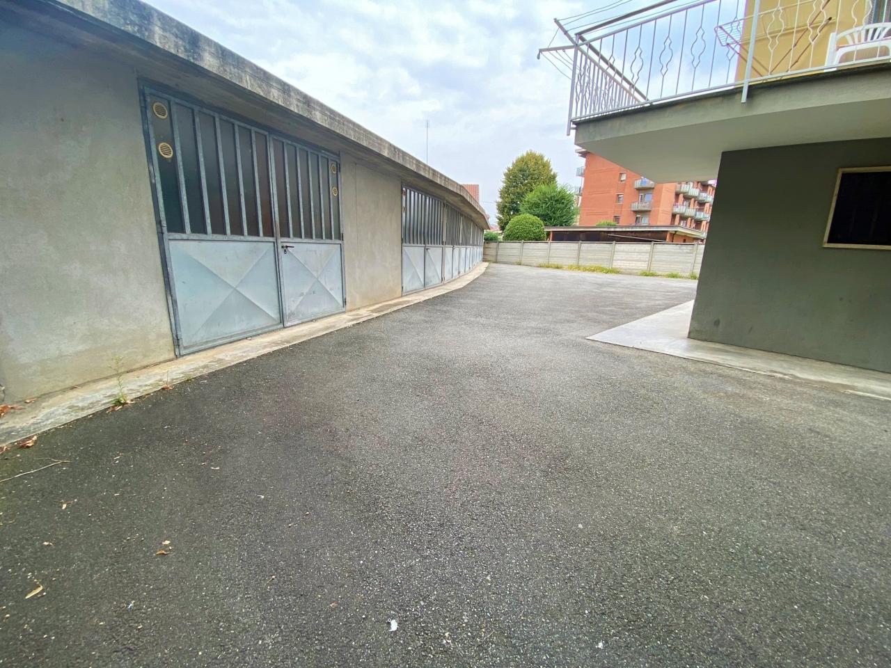 Parcheggio chiuso in , Cirie', {3} - Foto 2