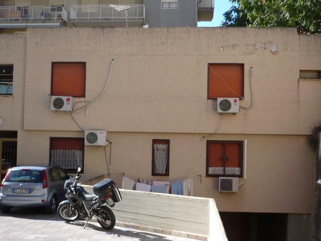 Ufficio in Via Parrini, Palermo, {3} - Foto 1