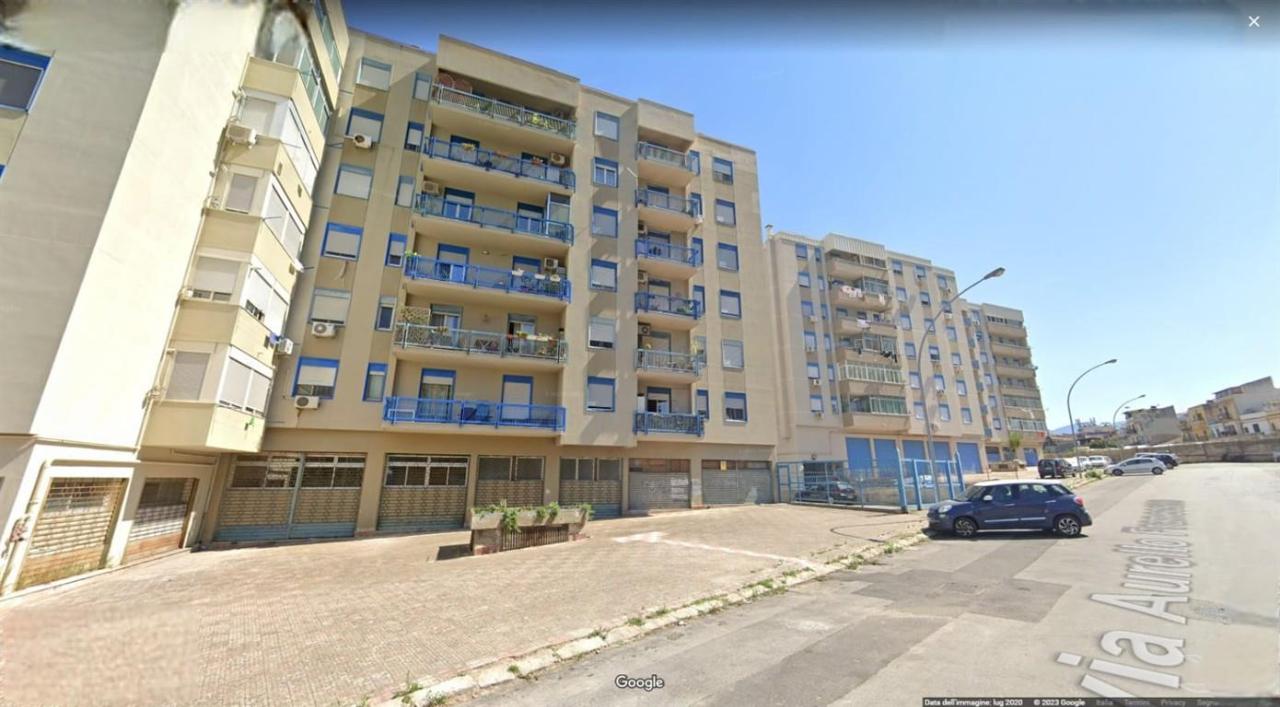 Magazzino in Via Aurelio di Bella, Palermo, {3} - Foto 2
