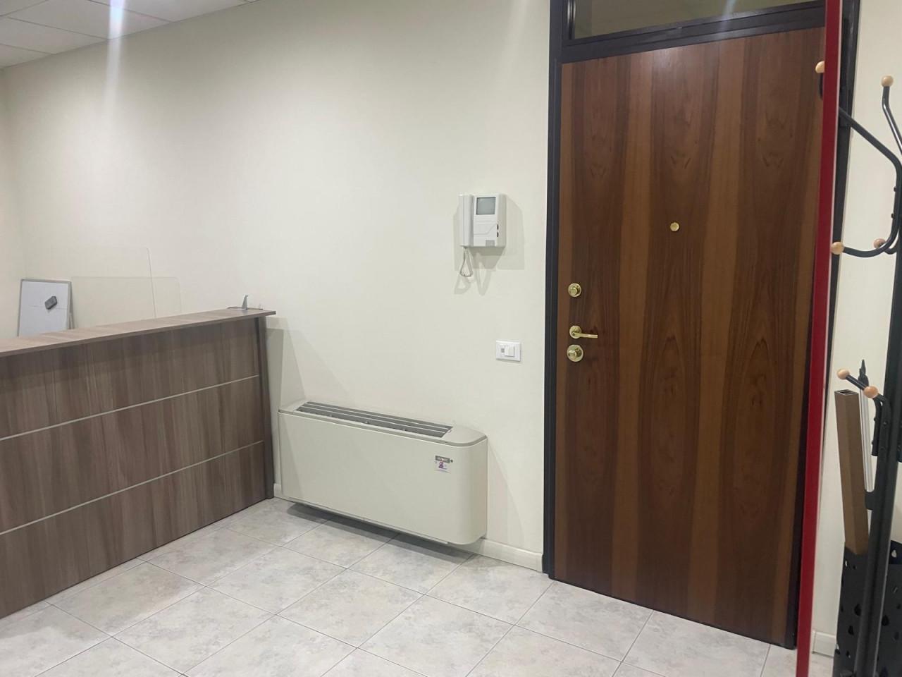Ufficio in Via Palazzina, 33, Cornedo Vicentino, {3} - Foto 2