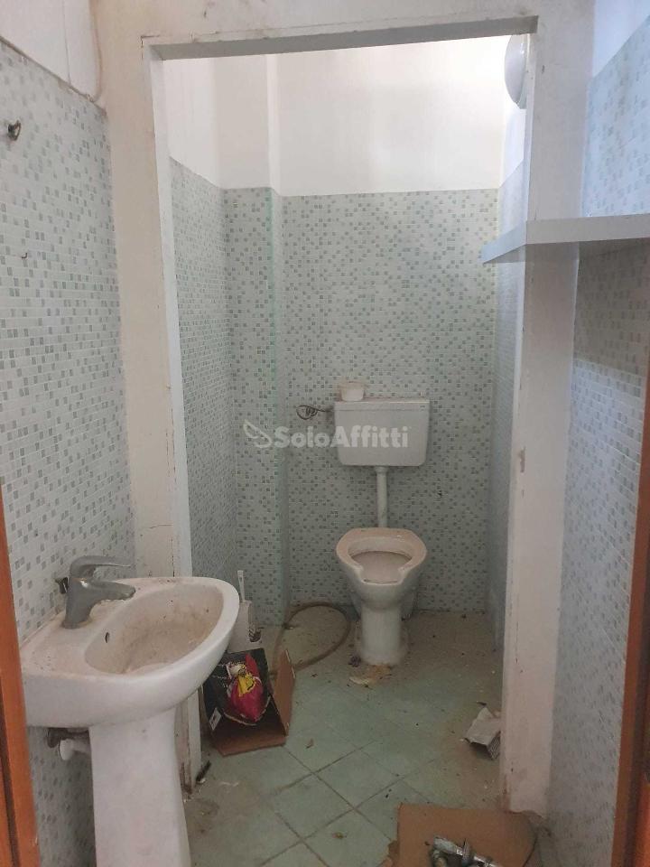 Negozio in Viale Tica 148, Siracusa, {3} - Foto 2