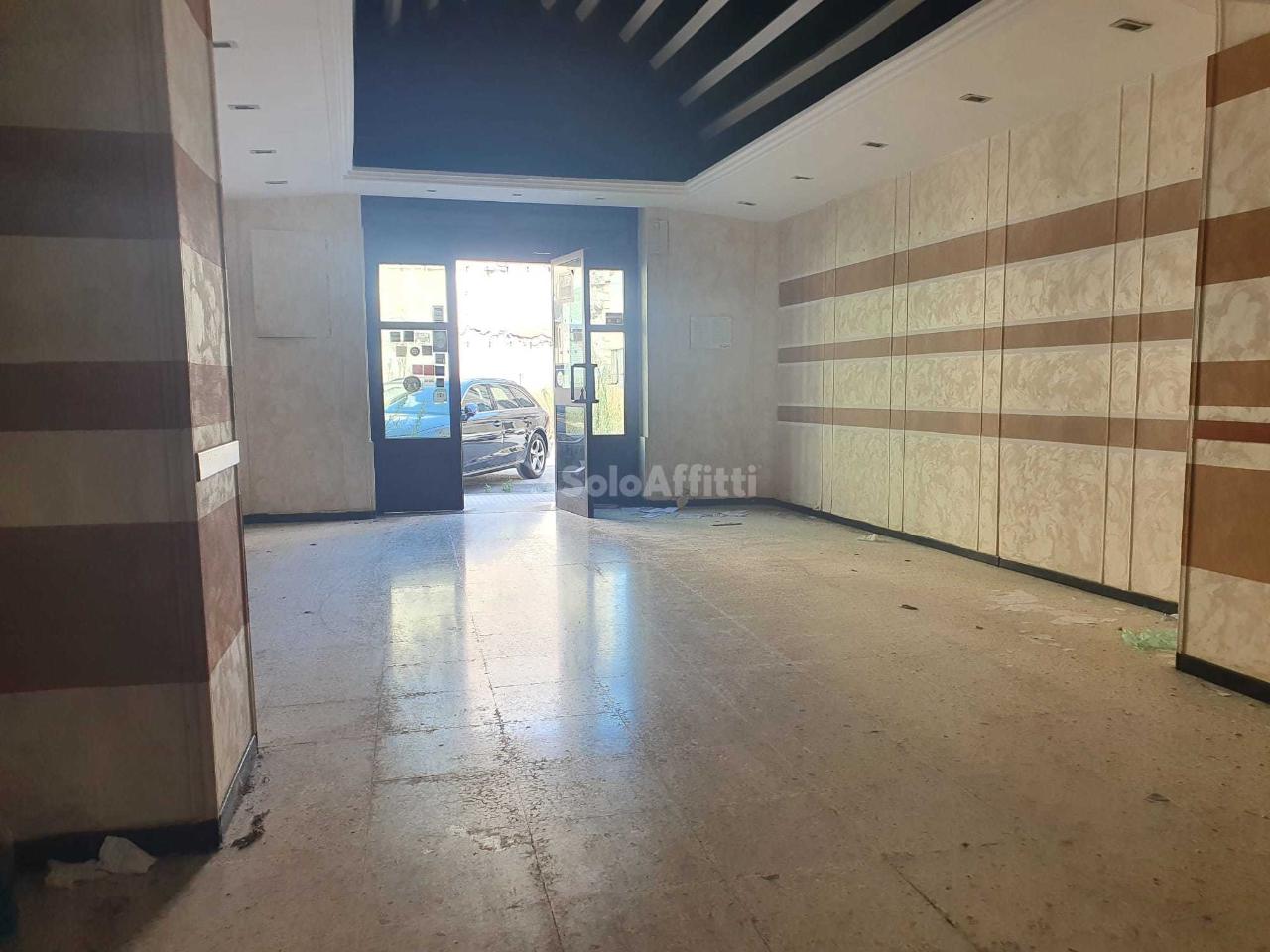 Negozio in Via Epicarmo 41, Siracusa, {3} - Foto 2