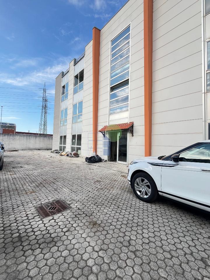 Ufficio in Via delle Cateratte 105, Livorno, {3} - Foto 1