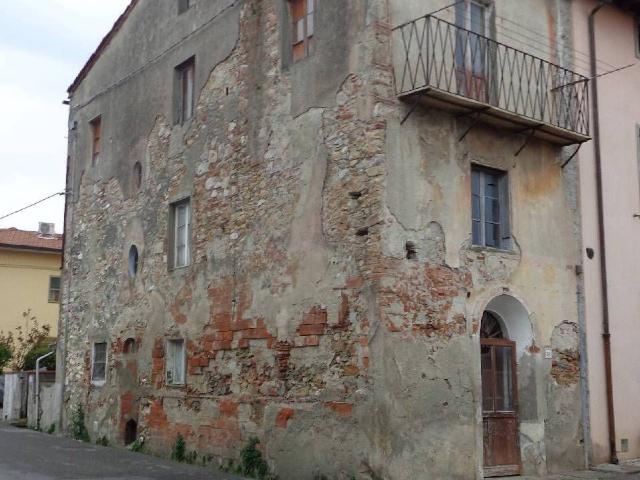 Detached house in Strada Provinciale del Lungomonte Pisano, San Giuliano Terme - Photo 1