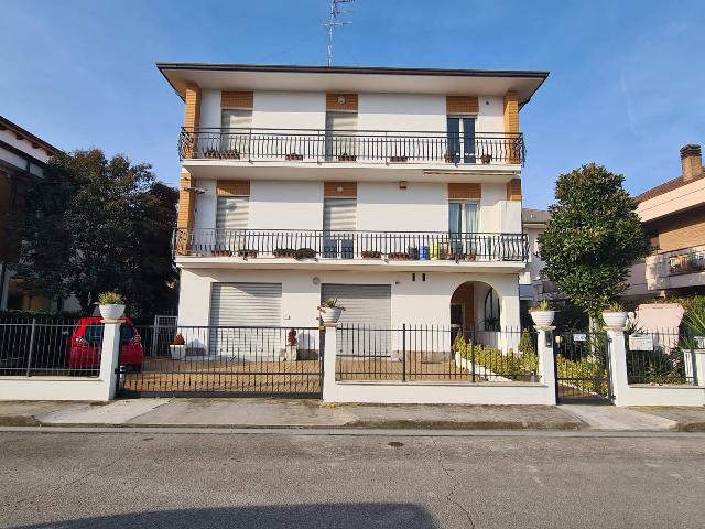 Detached house in Via Cesare Pavese 23, Porto San Giorgio - Photo 1