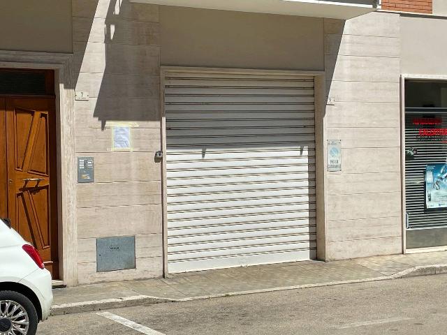 Garage or car box in {3}, Via Umbria 7 - Photo 1