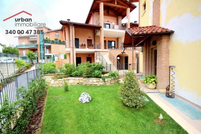 Villa in Via Montagnino 11, L'Aquila - Foto 1