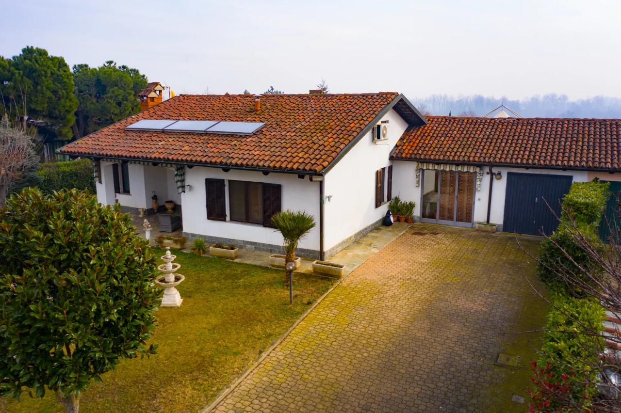 Villa in vendita a Cellarengo
