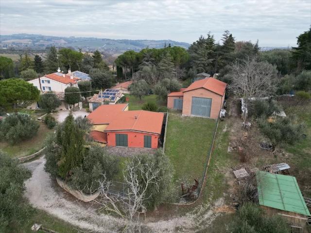 Detached house, Fano - Photo 1