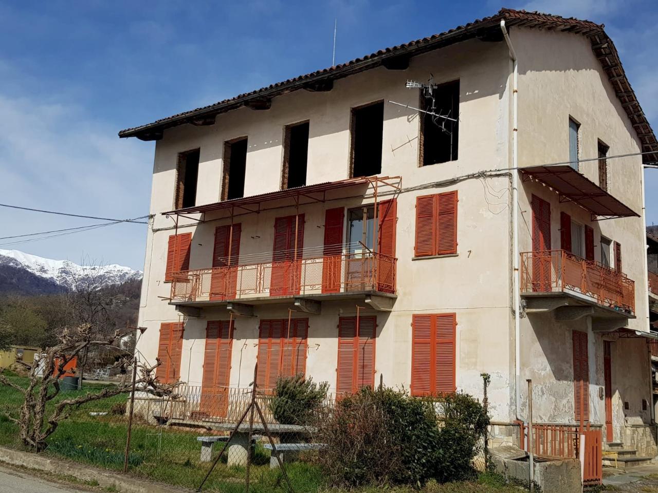 Casa indipendente in vendita a Luserna San Giovanni