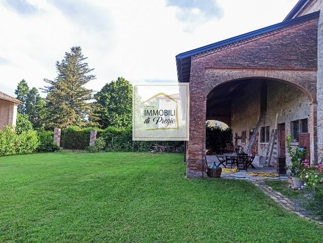 Country house or cottage in Strada Nazionale Lemignano, Collecchio - Photo 1