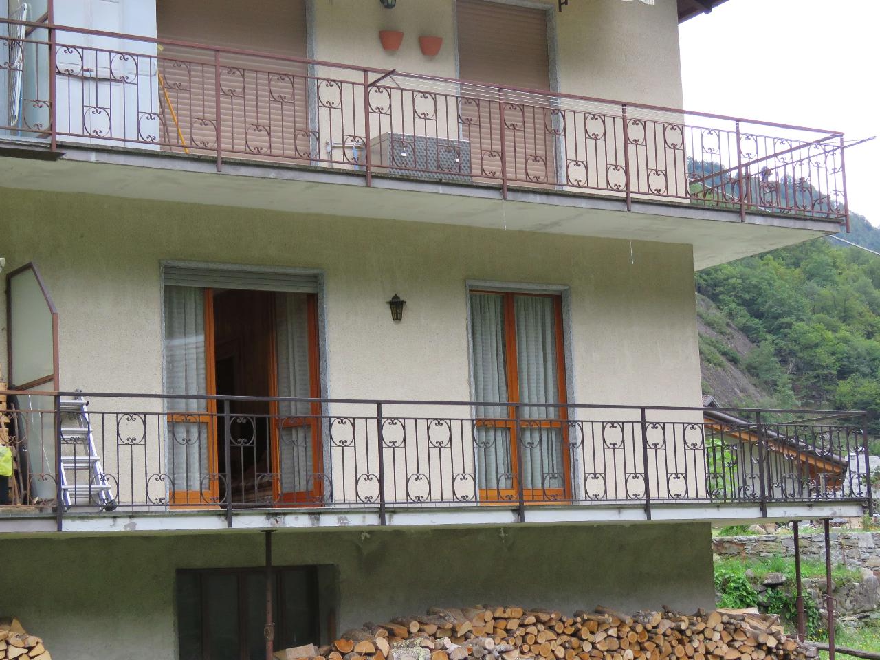 Appartamento in vendita a Ceppo Morelli