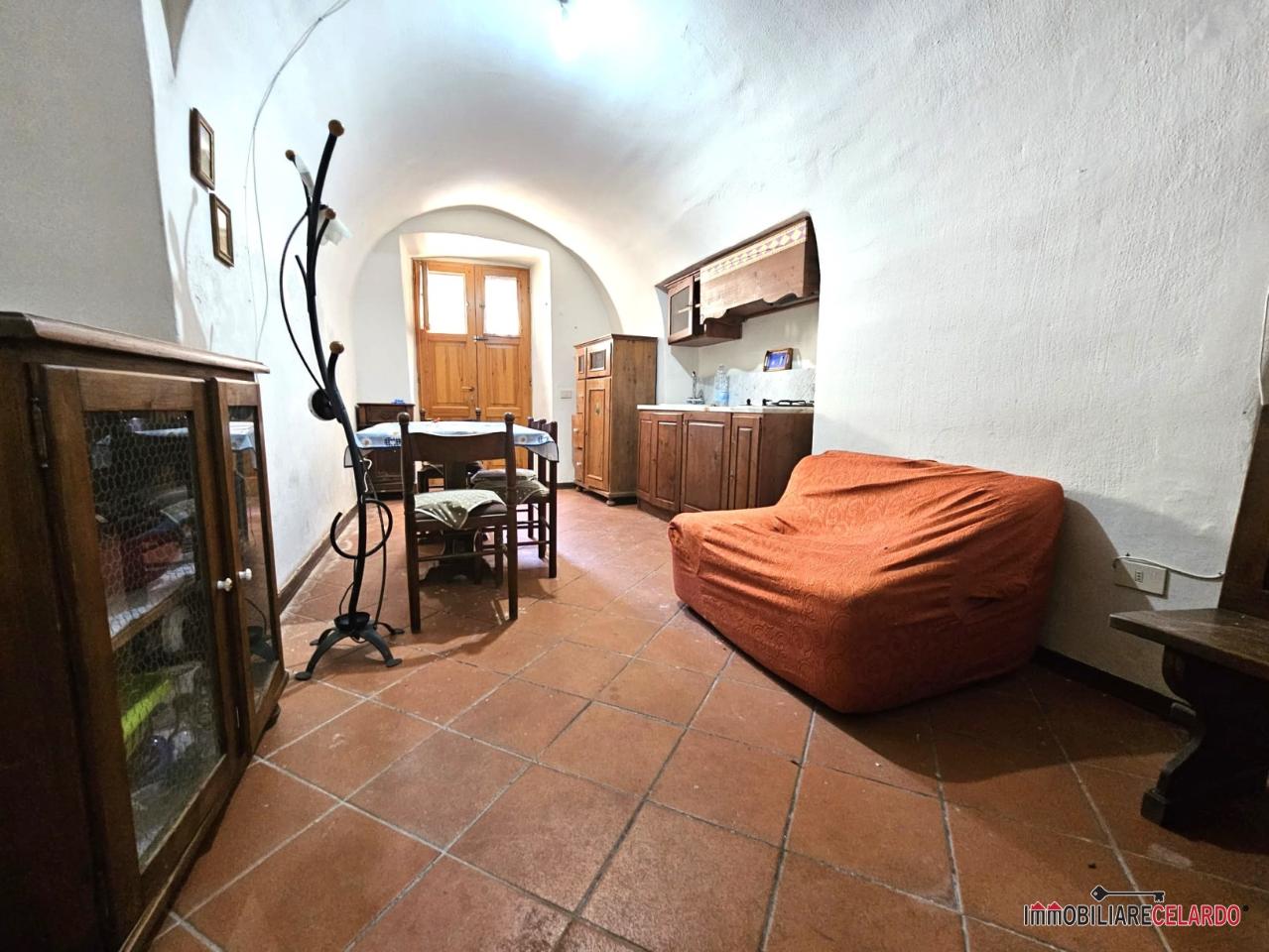 Negozio in , Colle di Val d'Elsa, {3} - Foto 1