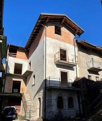 Porzione di casa in vendita a Madruzzo