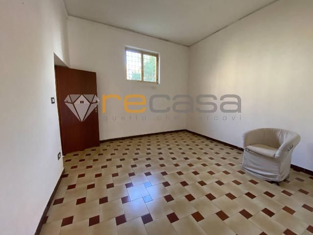 2-room flat in Via Macallè 10, Giffoni Valle Piana - Photo 1