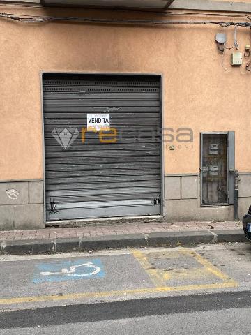 Negozio in Via Calata San Vito 105, Salerno - Foto 1