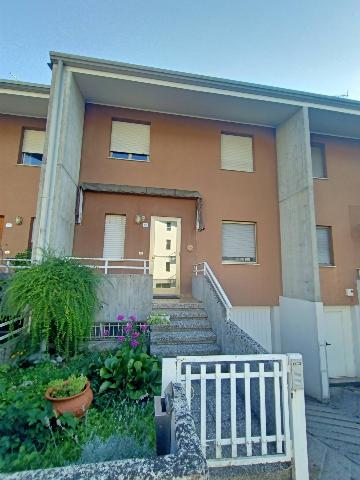 Villa a schiera in {3}, Via Brazzacco - Foto 1