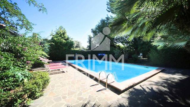 Mansion in {3}, Viale Sestri Levante - Photo 1