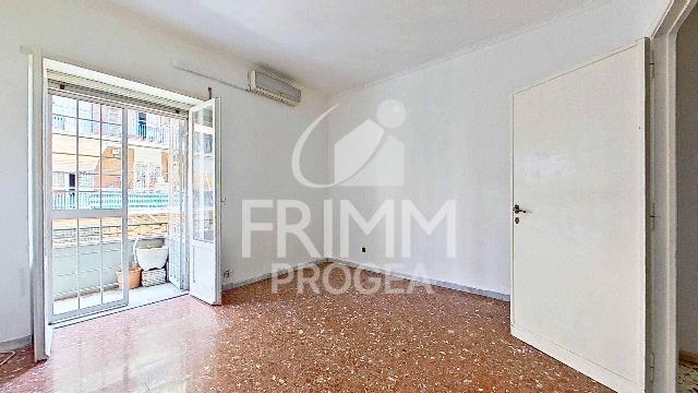 2-room flat in Via Pontebba, Roma - Photo 1