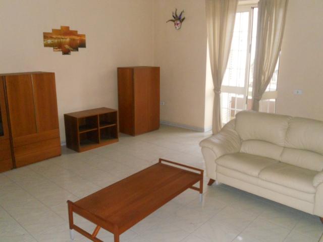 2-room flat in {3}, - Photo 1