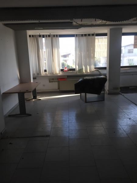 Palazzina commerciale in , Aversa, {3} - Foto 2