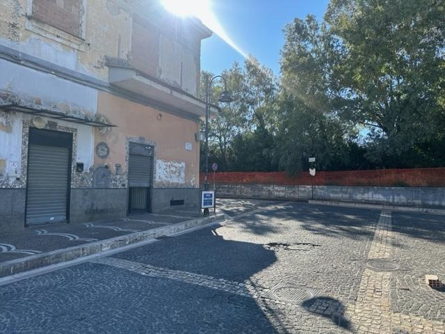 Negozio in , Aversa, {3} - Foto 1