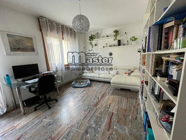 4-room flat in Piazza Santa Maria Maggiore 10, Treviso - Photo 1