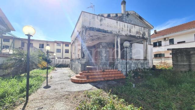 Villa in Via Madonna del Pantano  Snc, Giugliano in Campania - Foto 1