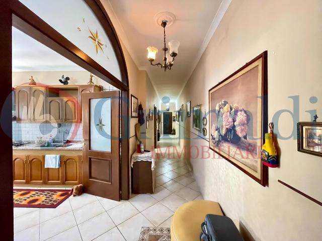 4-room flat in Corso Italia 445, Quarto - Photo 1