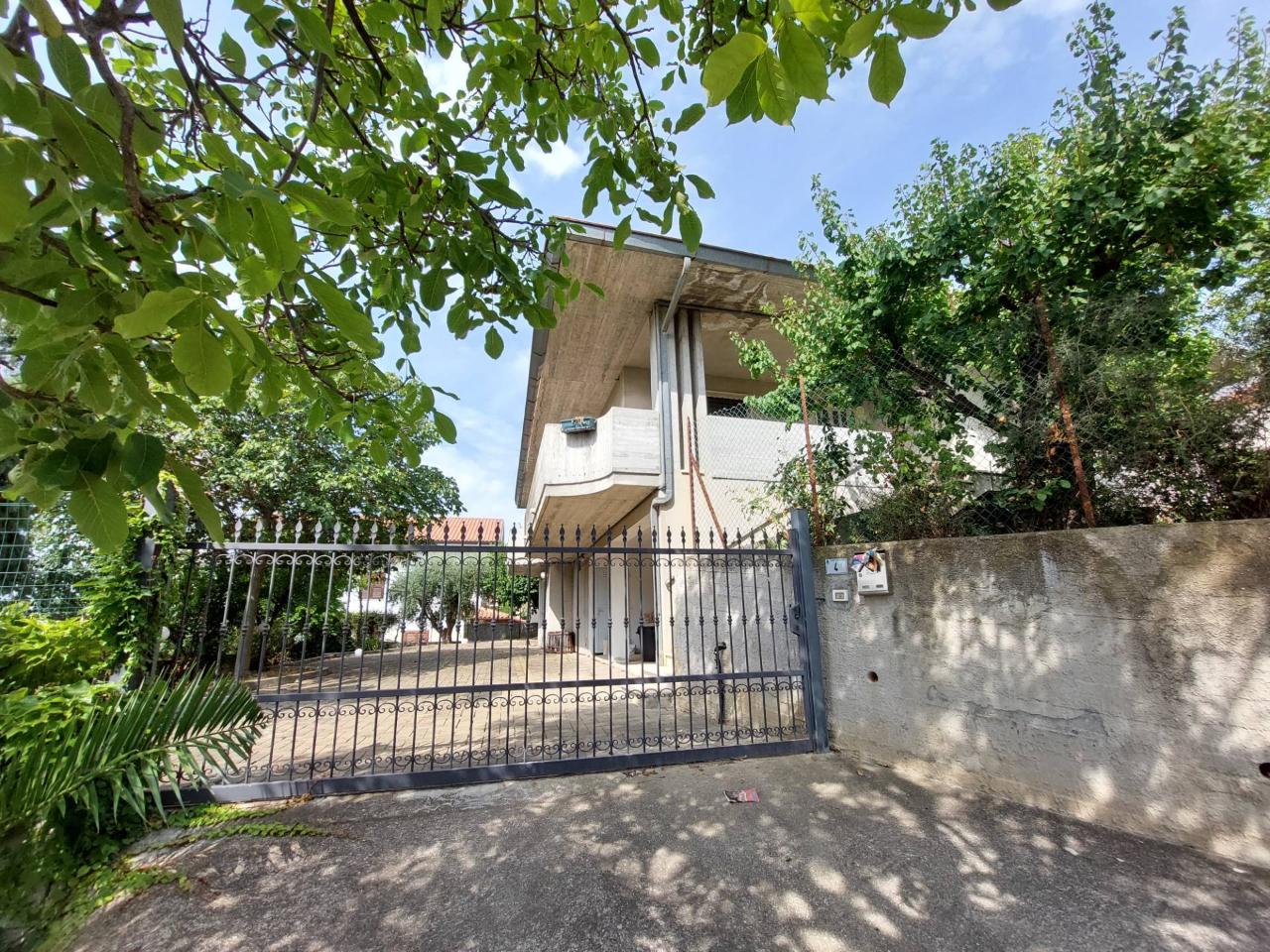 Villa in vendita a Tortoreto