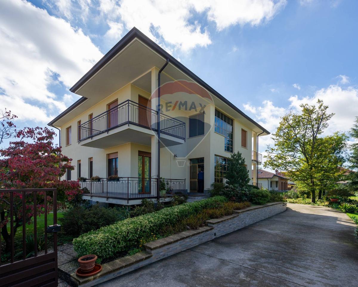 Villa in vendita a Grezzago