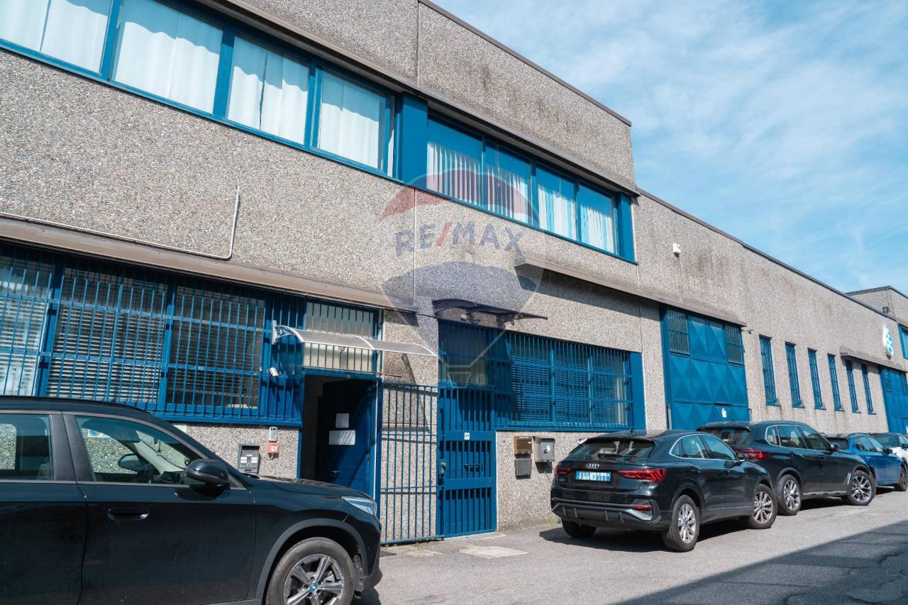 Capannone in Via Vincenco Monti 52, Rho, {3} - Foto 1