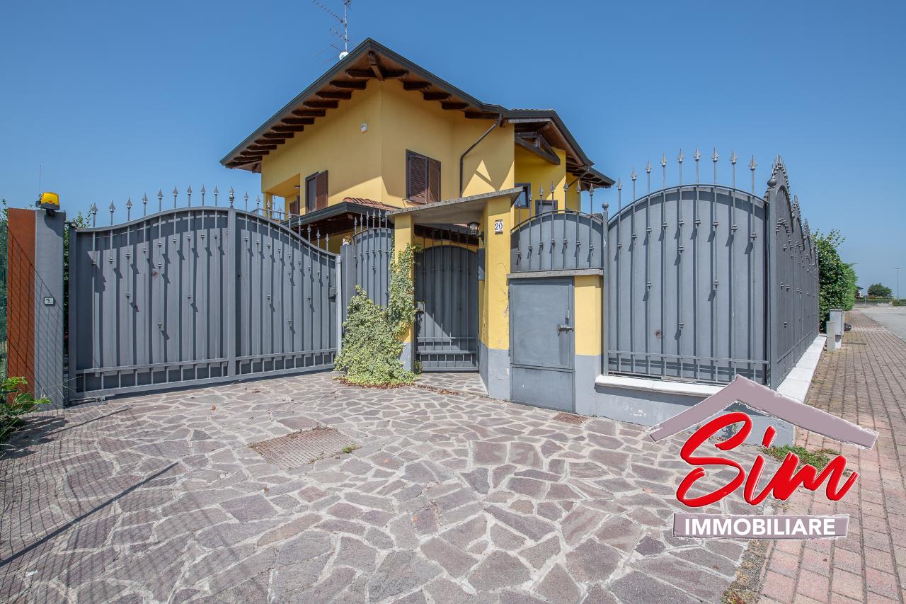 Villa in vendita a Garbagna Novarese