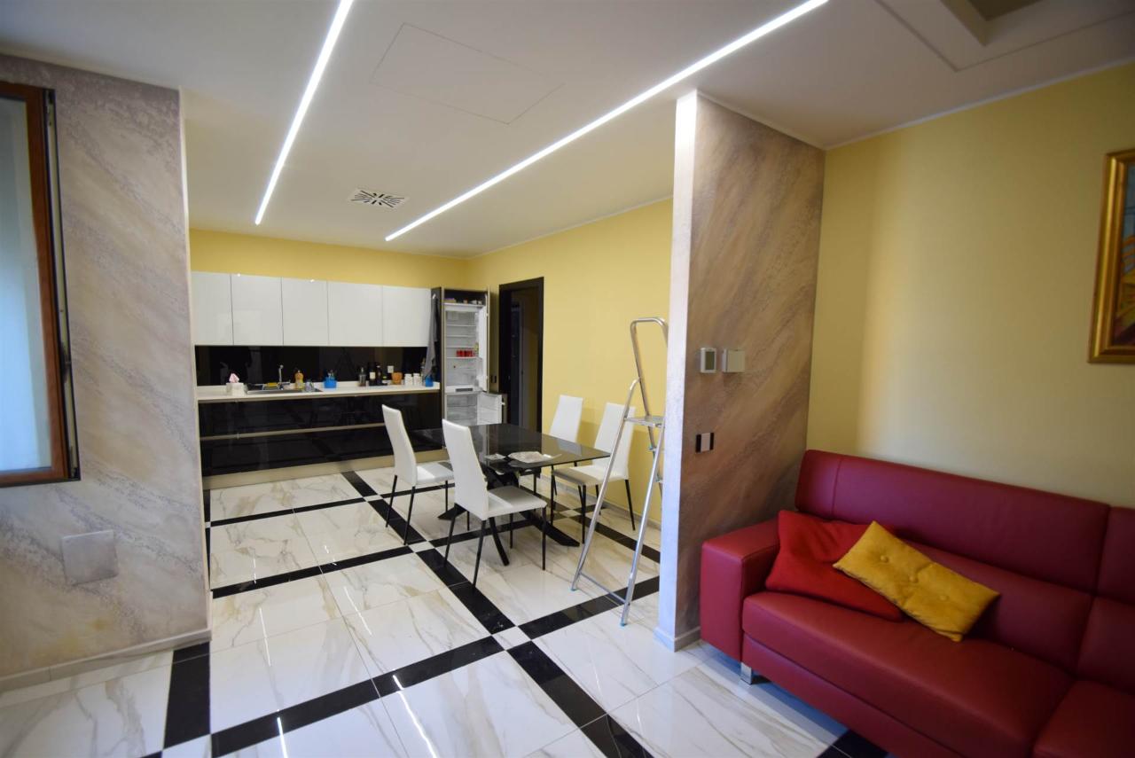 Ufficio in , Piacenza, {3} - Foto 1