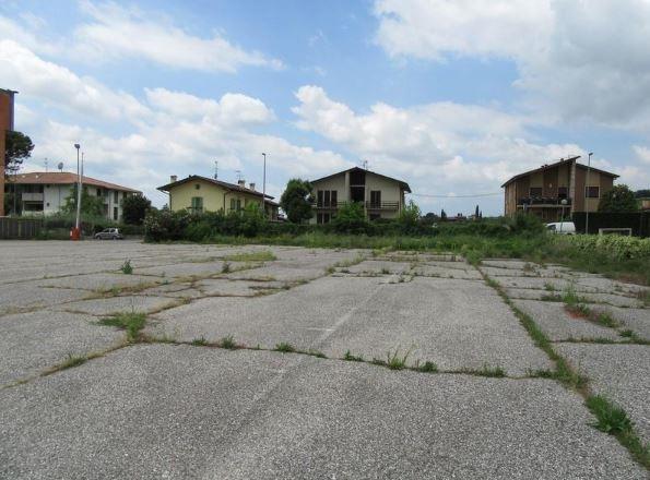 Capannone in Via Valle di Pruviniano 24, San Pietro In Cariano, {3} - Foto 2