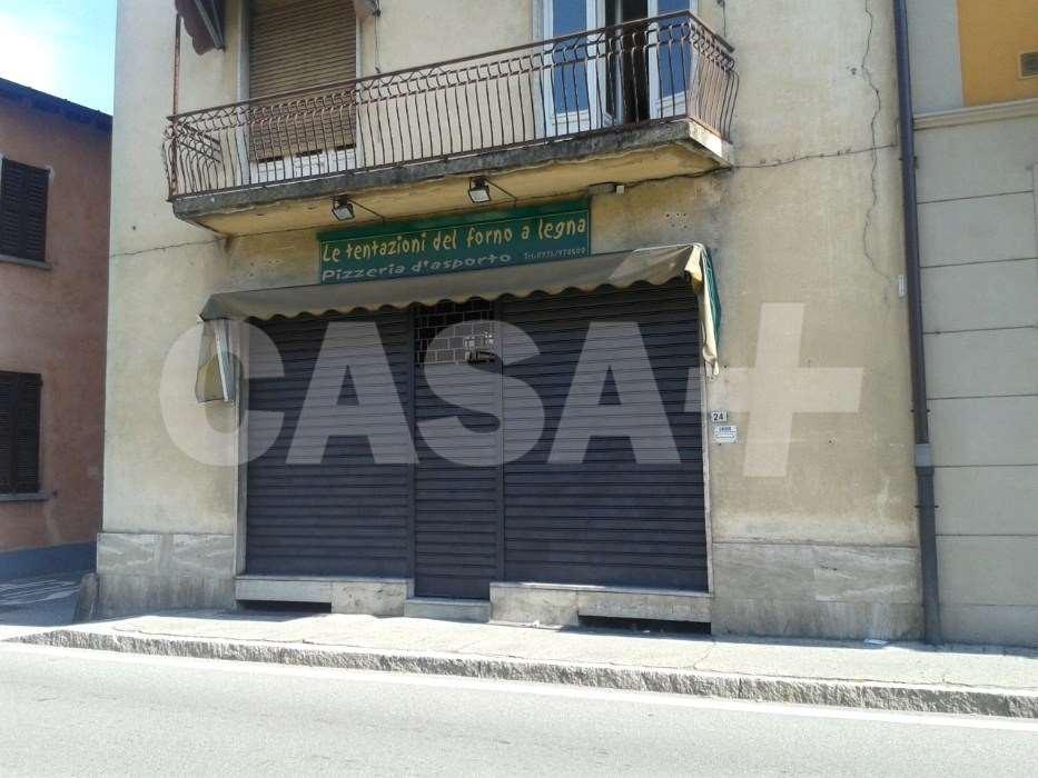 Negozio in , Travedona-Monate - Foto 1