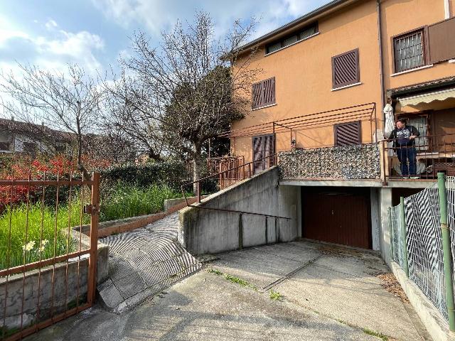 Terraced house in {3}, Via Basento 18 - Photo 1