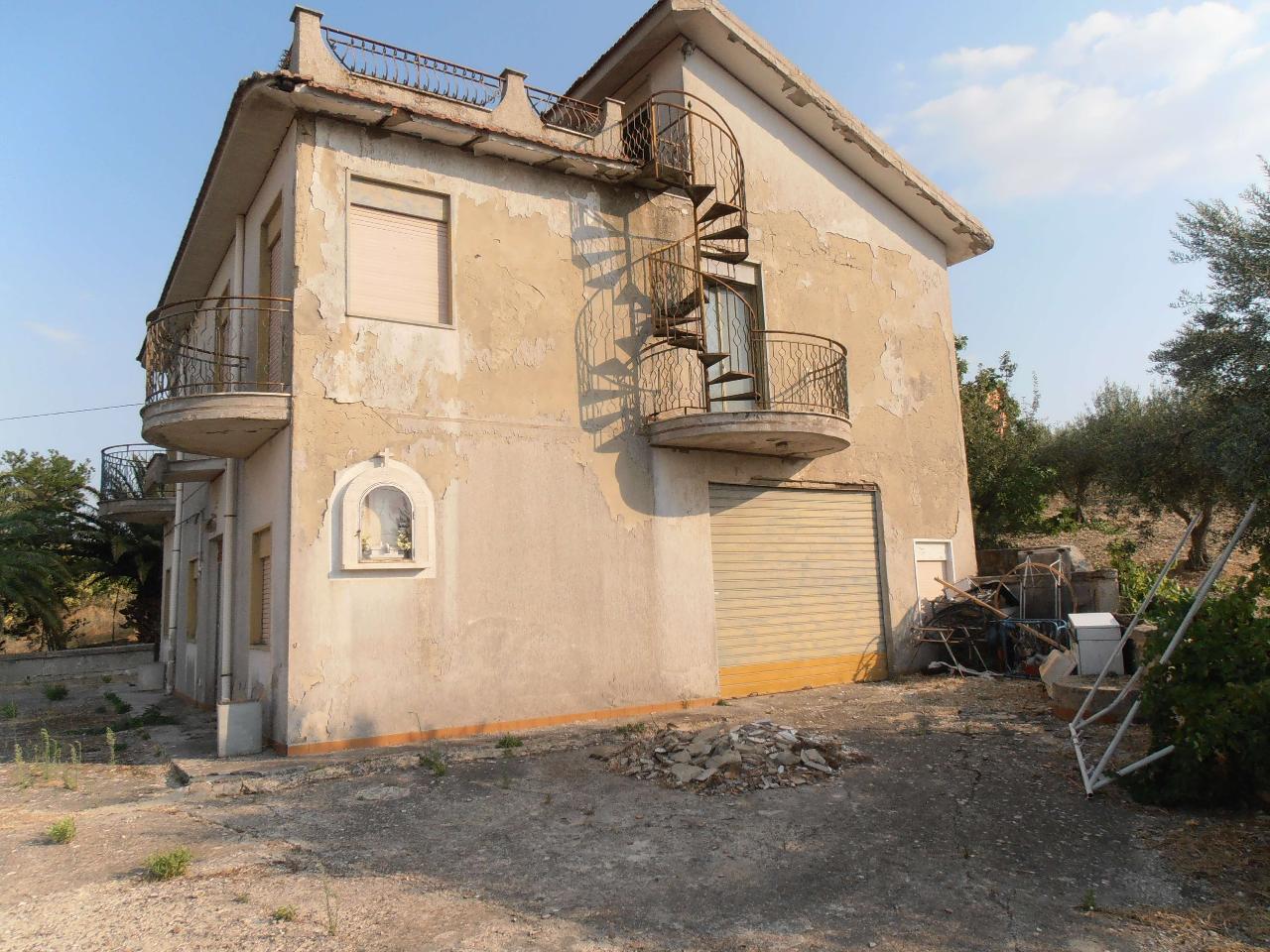 Villa unifamiliare in vendita a San Cataldo