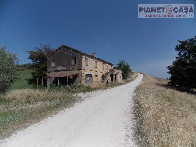 Country house or cottage in Strada Provinciale 46 46, Acquaviva Picena - Photo 1