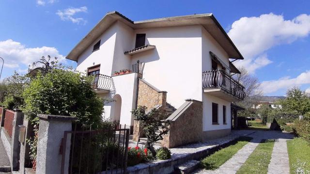 Einfamilienhaus in Via Francesco Vecchiacchi , Castelnuovo di Garfagnana - Foto 1