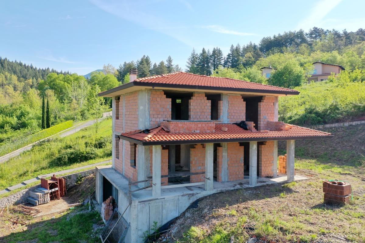 Villa in vendita a San Romano In Garfagnana
