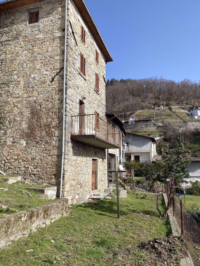 Villa in vendita a San Romano In Garfagnana