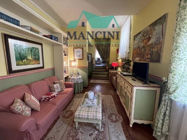 4-room flat in {3}, Matteotti 66 - Photo 1